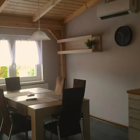 Apartament *